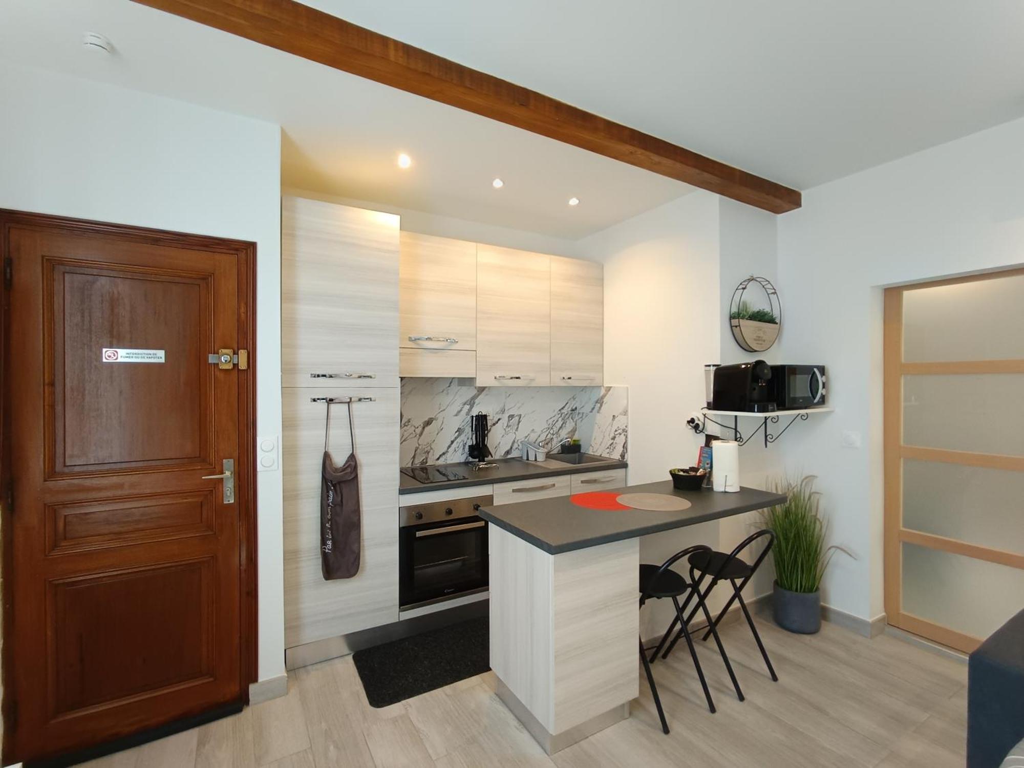 Coquet 2 Pieces Entierement Renove Et Climatise Apartment Cannes Bagian luar foto